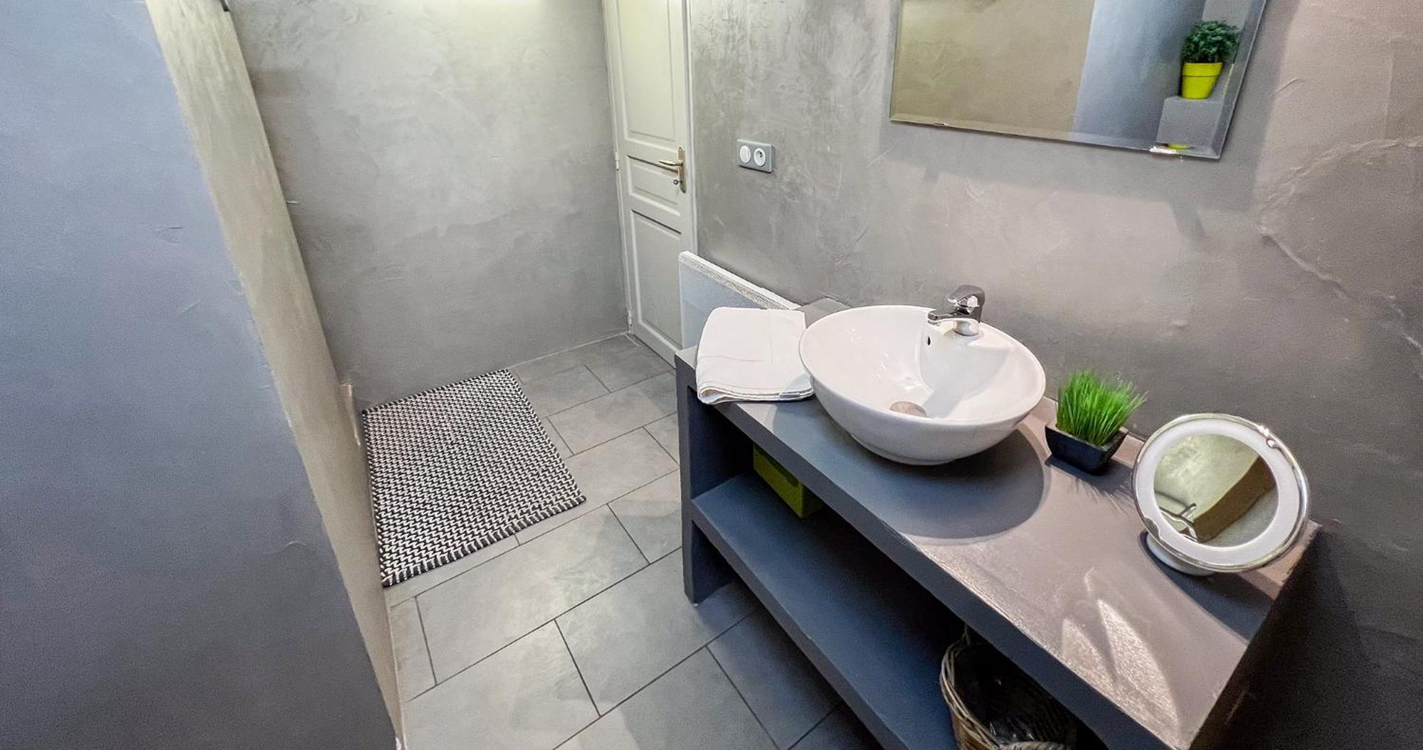 Ac - Private Exterior - Au Pied Du Palais Des Papes! Lejlighed Avignon Eksteriør billede